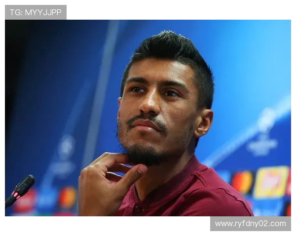 保利尼奥生涯轨迹：从巴甲崛起到中超回归