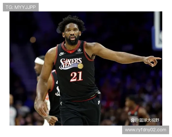 唐斯挡拆外切拉开空间与恩比德低位形成差异